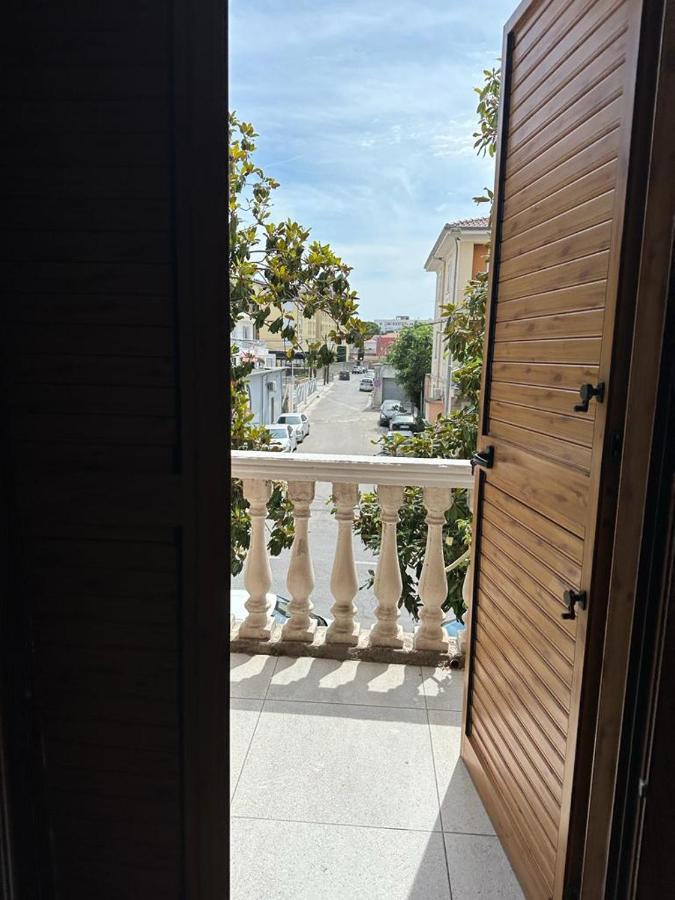 City Center Shkodra B&B ภายนอก รูปภาพ